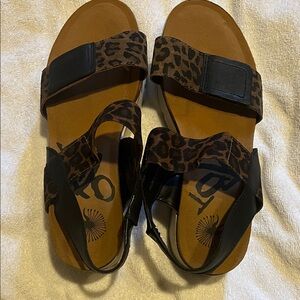 OTBT Leopard Print Sandals with Black Straps